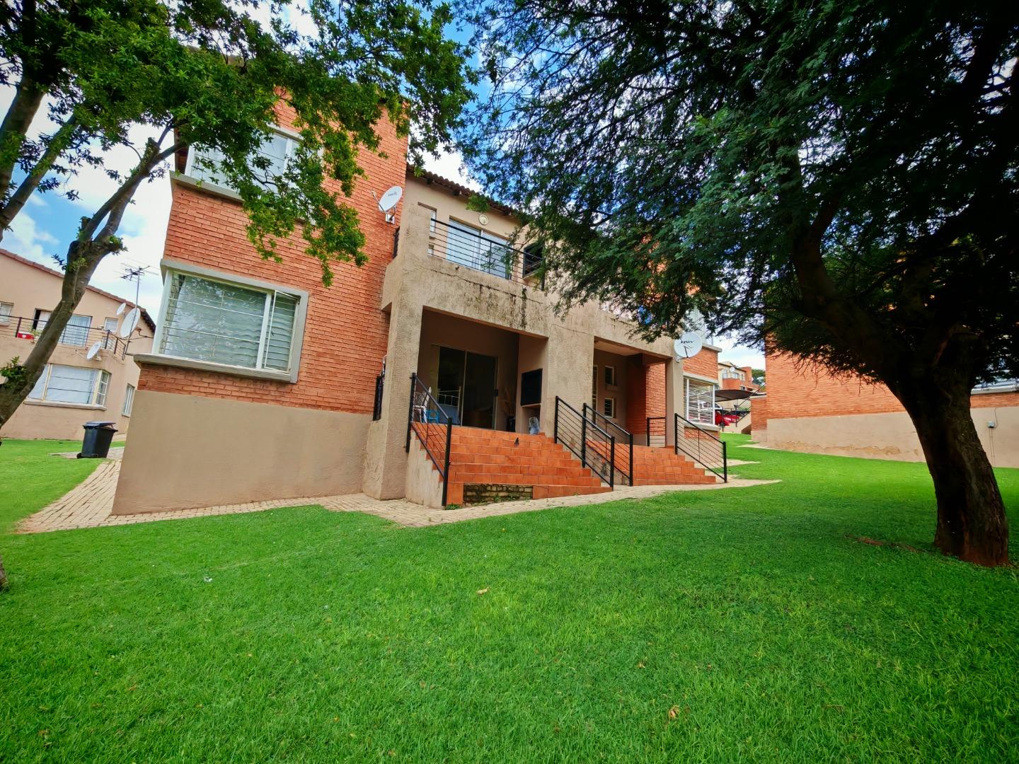2 Bedroom Apartment for Sale - Gauteng
